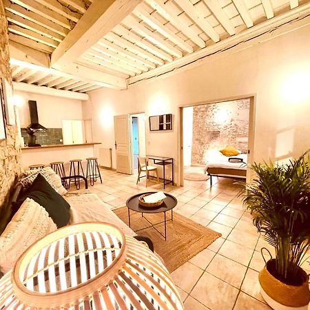 Le Moka Charmant Appartement Au Coeur De Ville Nîmes Buitenkant foto
