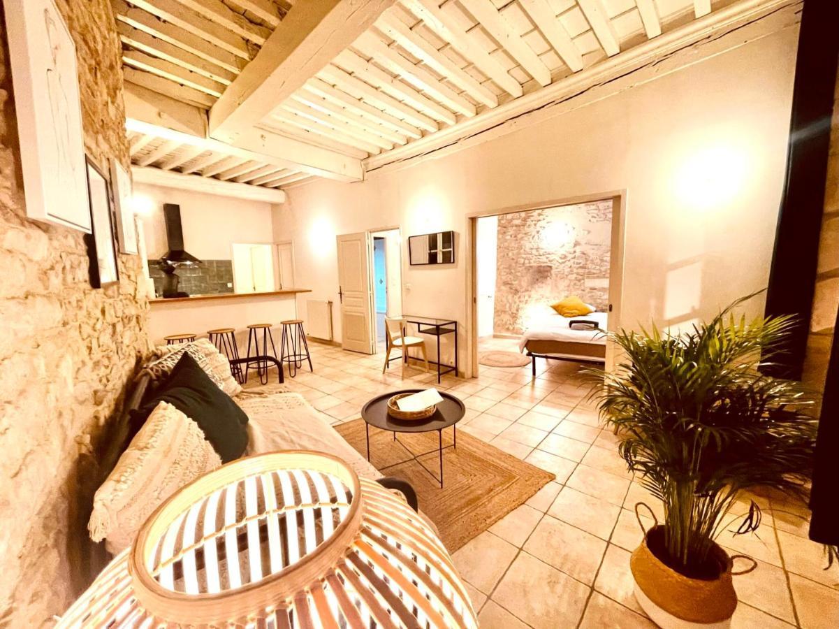 Le Moka Charmant Appartement Au Coeur De Ville Nîmes Buitenkant foto